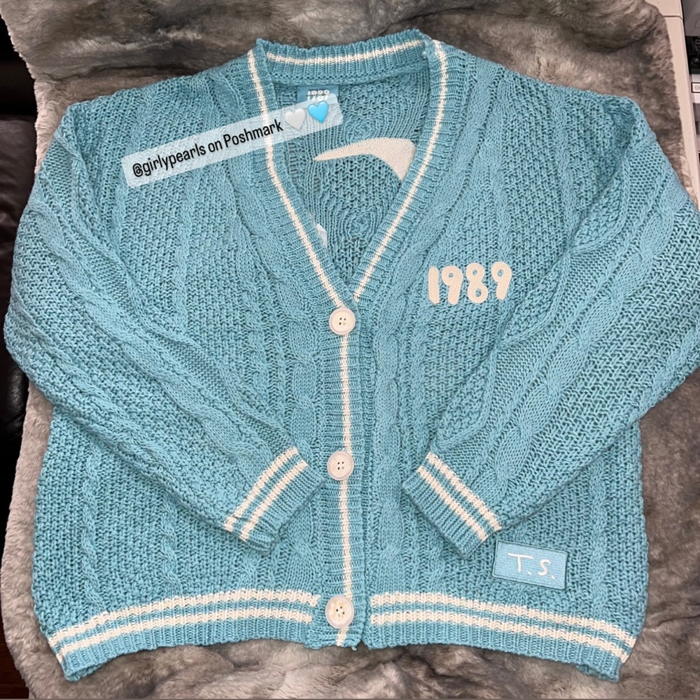1989 Cardigan (Taylor’s Version) Offical Taylor Swift Merch / Cardigan NEW - Picture 13 of 17